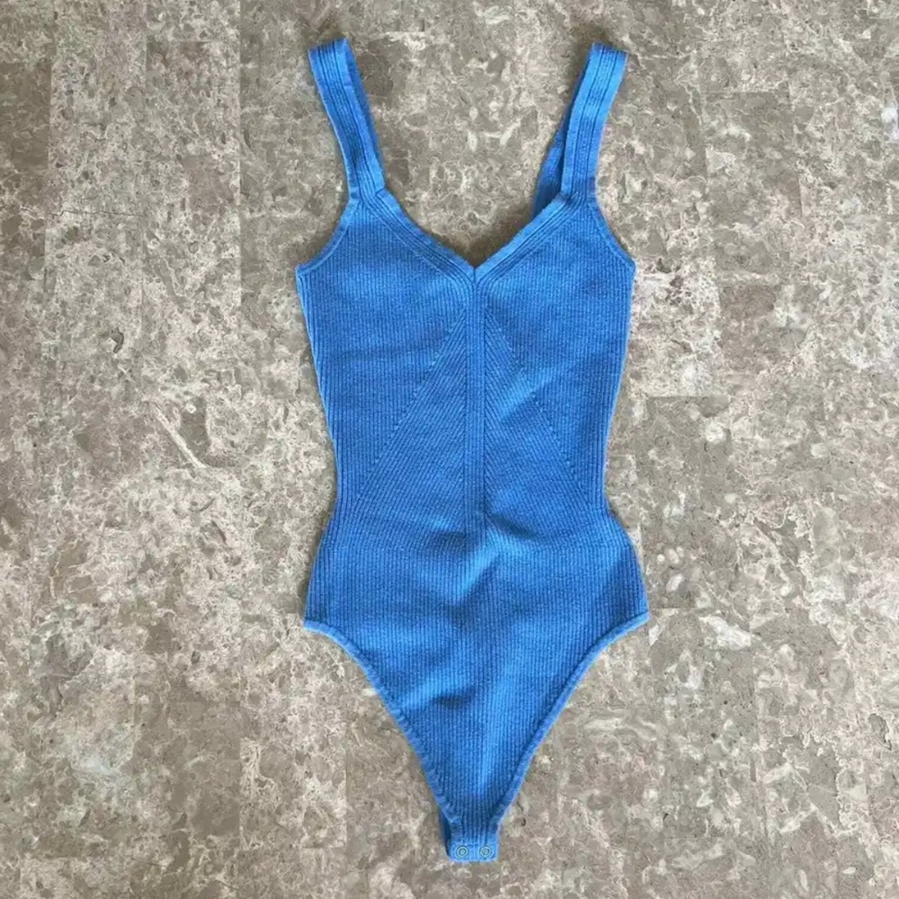 Abercrombie & Fitch blue bodysuit